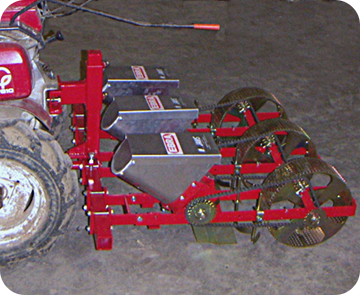 MS 22 – The market-garden seed-drill towed by cultivator